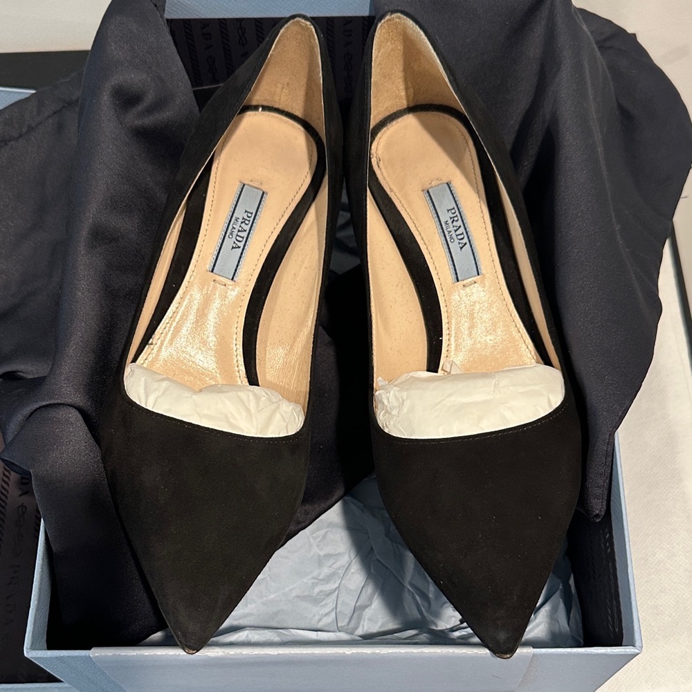Prada Suede Leather Black Pointed Toe Heels Pump 38 - Picture 7 of 10